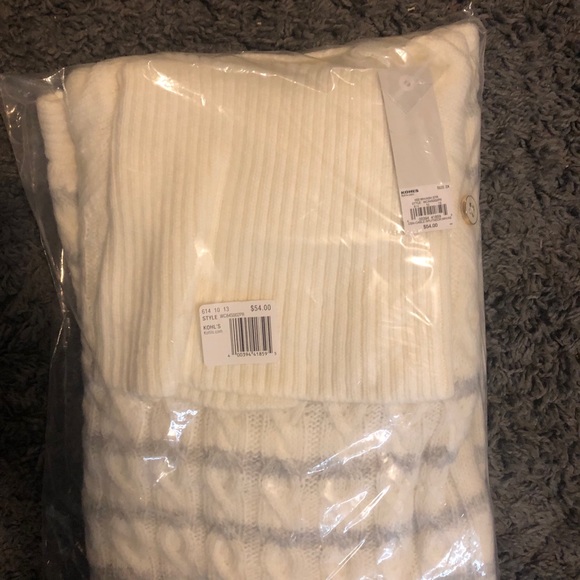NWT plus sweater white/grey - Picture 3 of 6
